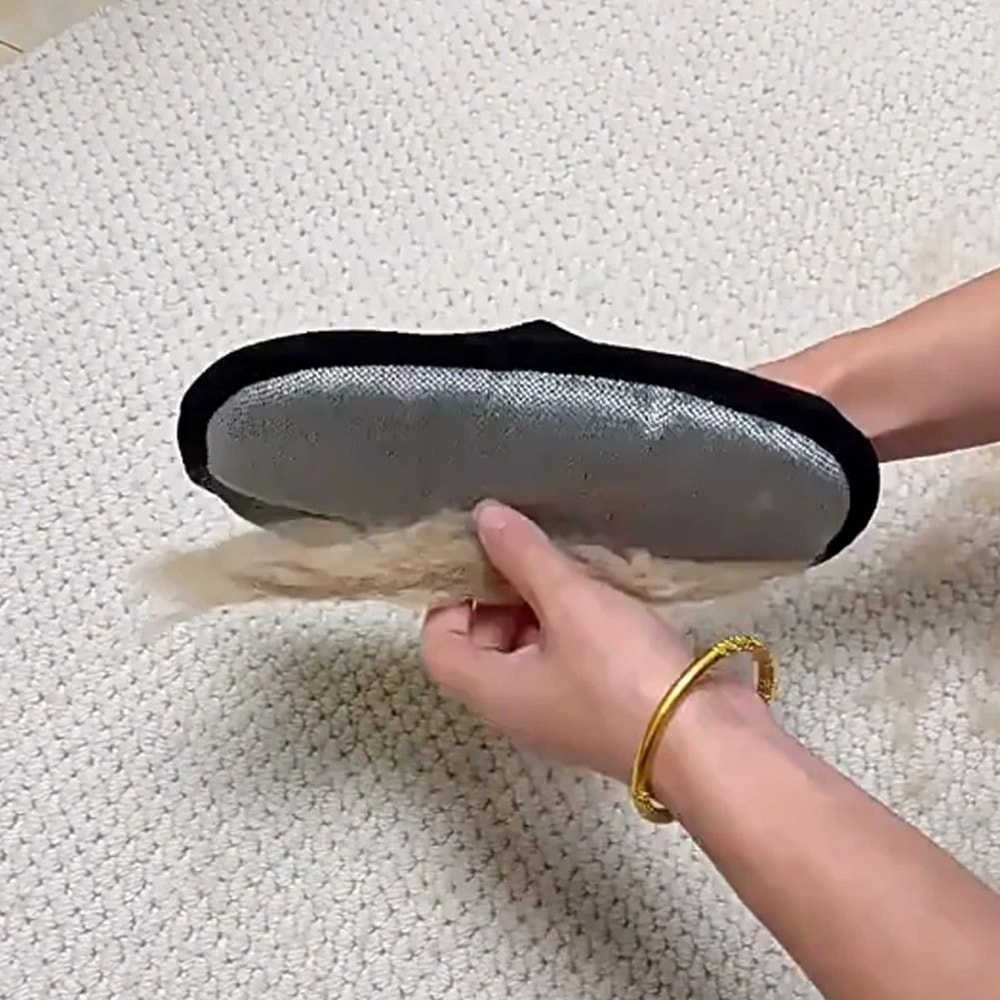 Elite Silicone DeShedding Massage Gloves 2