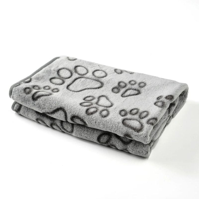 UltraPlush Warm Winter Pet Blanket 11