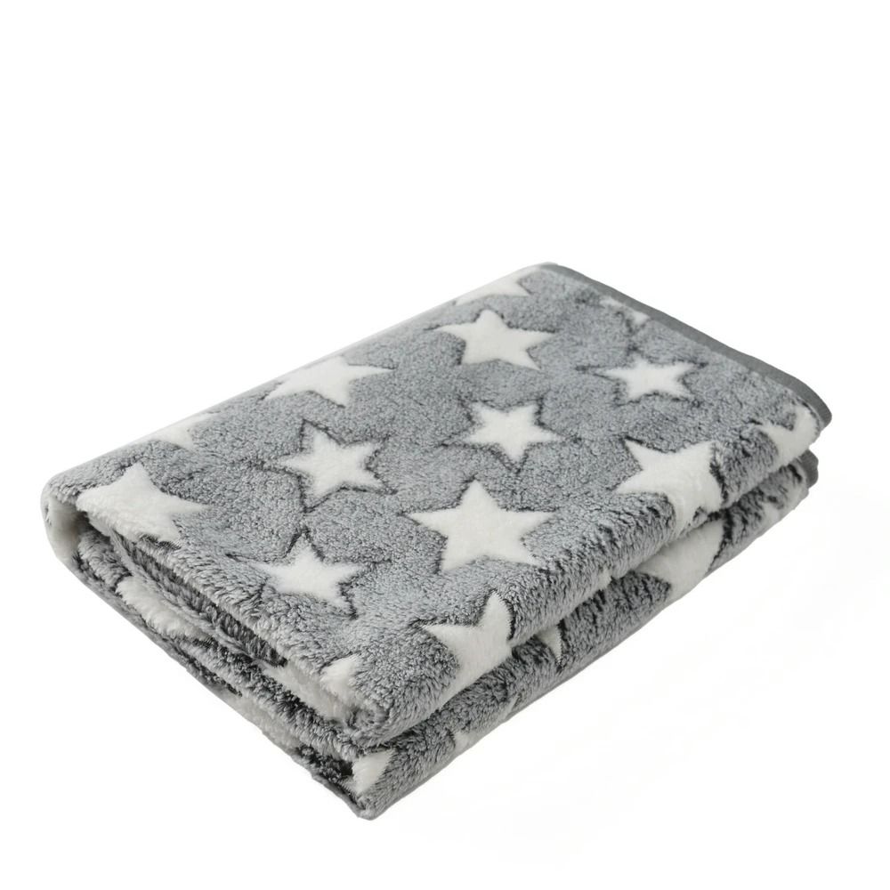 UltraPlush Warm Winter Pet Blanket 13