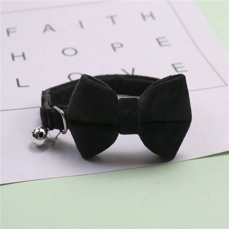 Elegant Velvet Bowknot Cat Collar With Safety Buckle 9