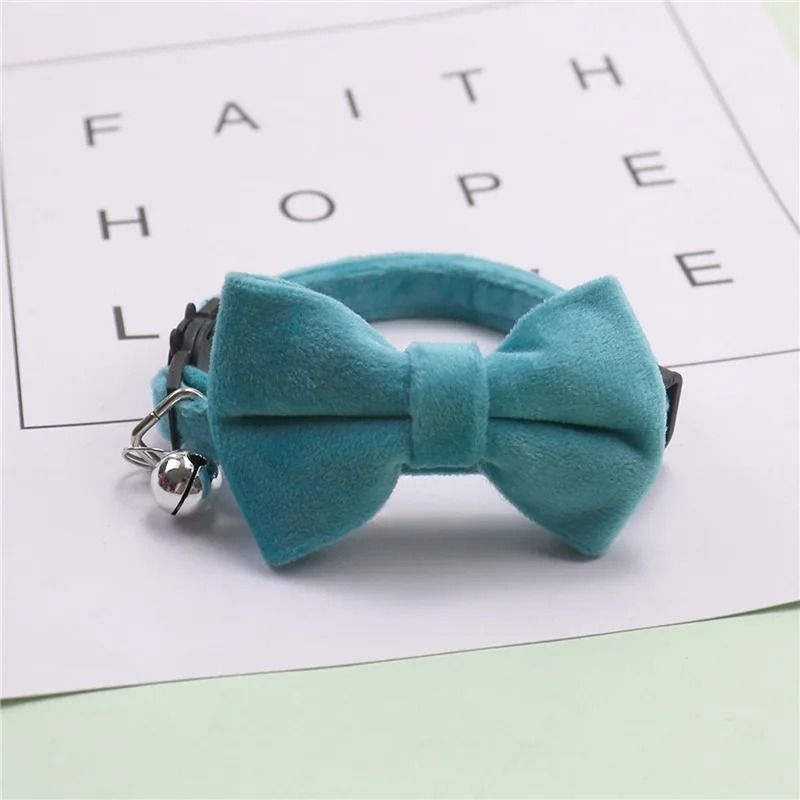 Elegant Velvet Bowknot Cat Collar With Safety Buckle 10