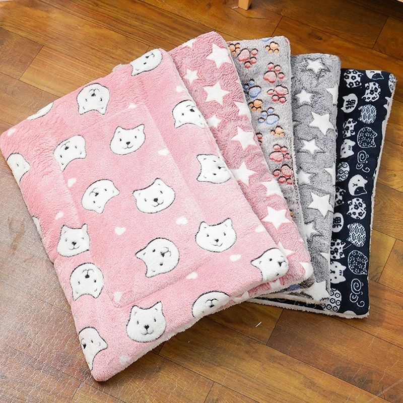 Thickened Flannel Winter Warm Cat Mat 2