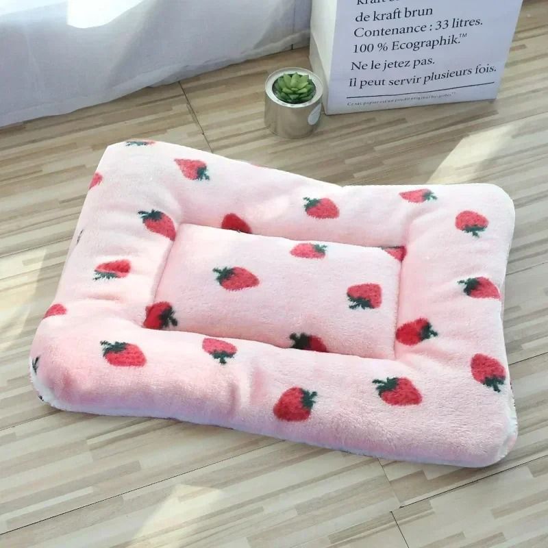 UltraSoft Short Plush Pet Sleeping Mat Thermal Blanket 8