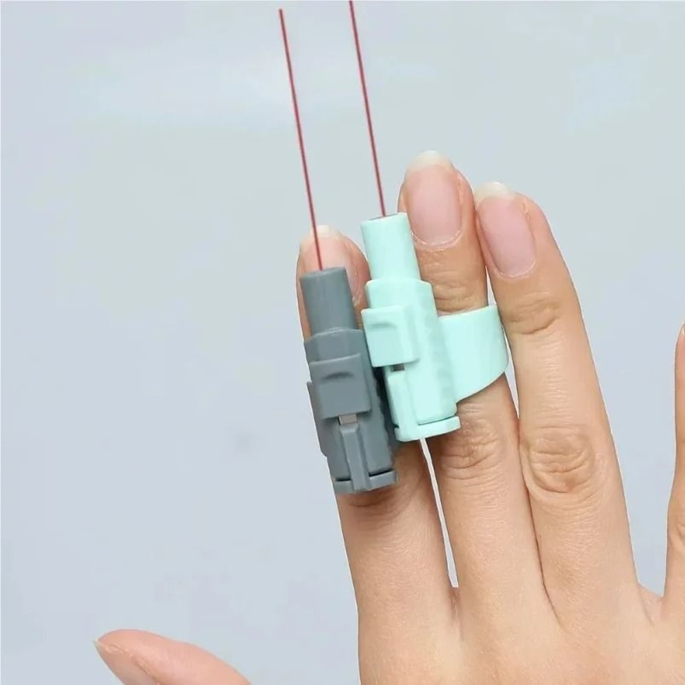 Portable FingerSleeve Mini Laser Cat Toy 1