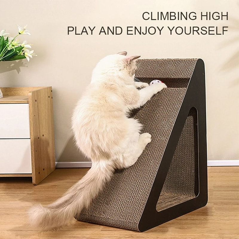 Interactive Ramped Cat Scratching Station With Rotating Ball 2