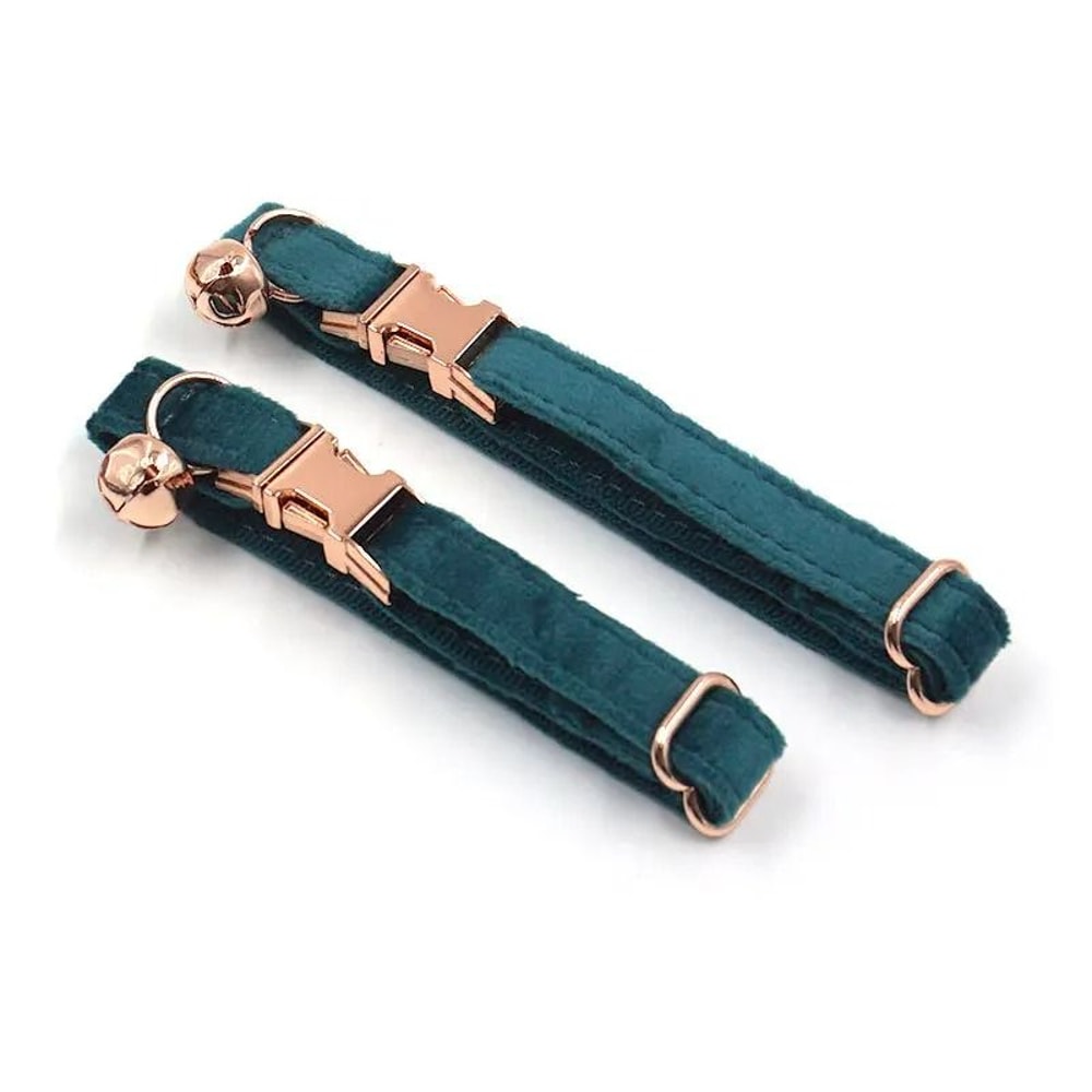 Luxury Personalized Velvet Cat Collar With Custom ID Tag 2