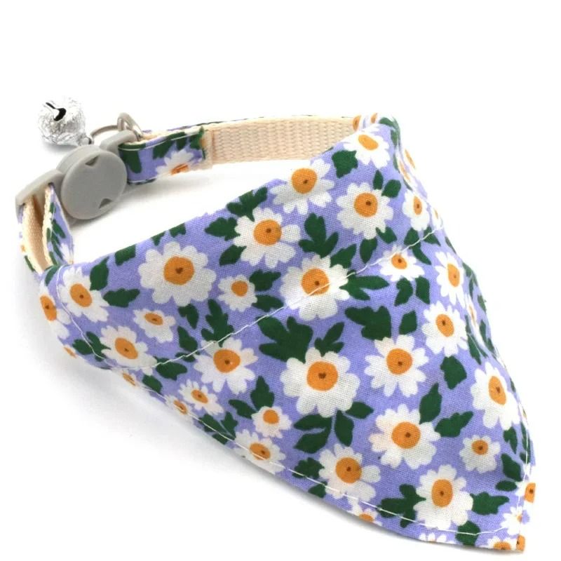 Little Daisy Floral Pet Bandana Collar With Safety Breakaway Buckle 1