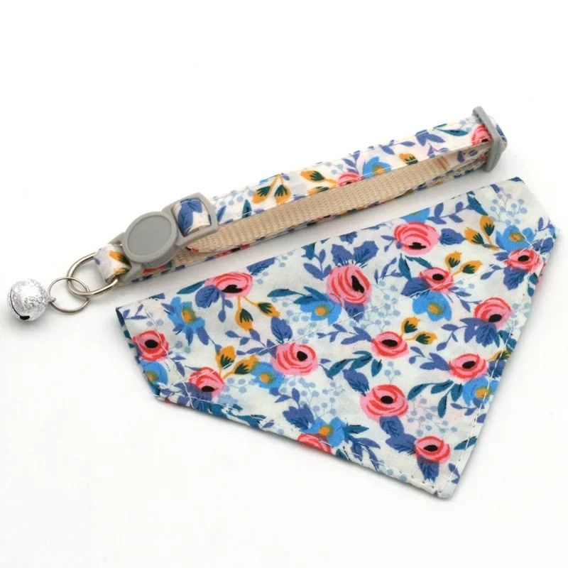 Little Daisy Floral Pet Bandana Collar With Safety Breakaway Buckle 7