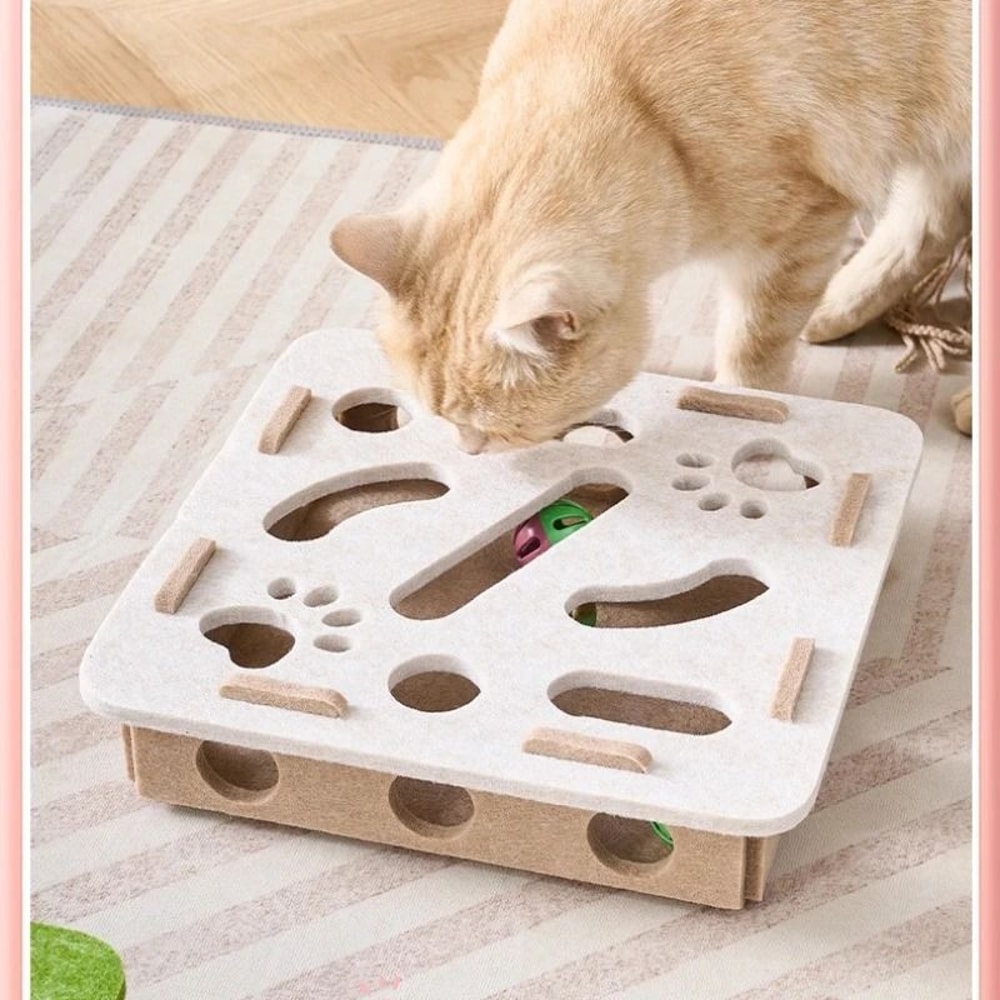 Vertical Natural Sisal Scratching Post With Interactive Toy 3