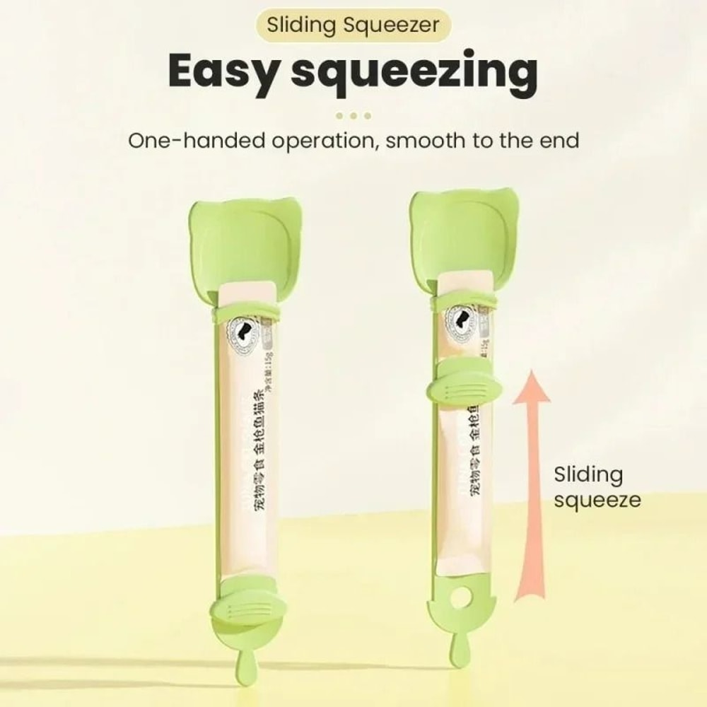 MessFree Cat Treat Squeeze Spoon 1