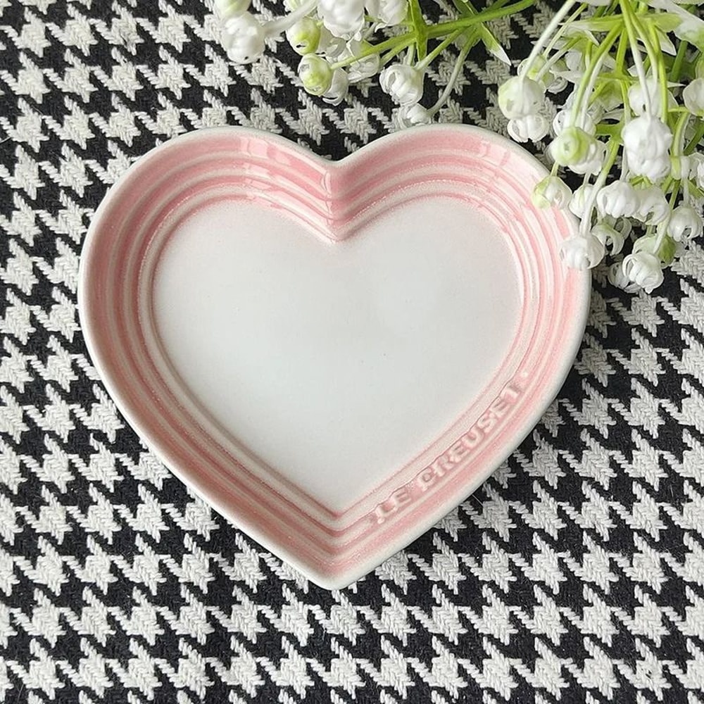 HeartShaped AntiVomiting Ceramic Cat Bowl StressFree Elevated Dining 6