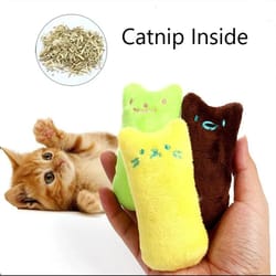 interactive plush catnip thumb toy for chewing & teeth grinding
