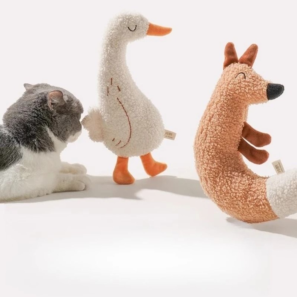 Interactive Plush Squeak And Chew Toy For Dogs And Cats 2