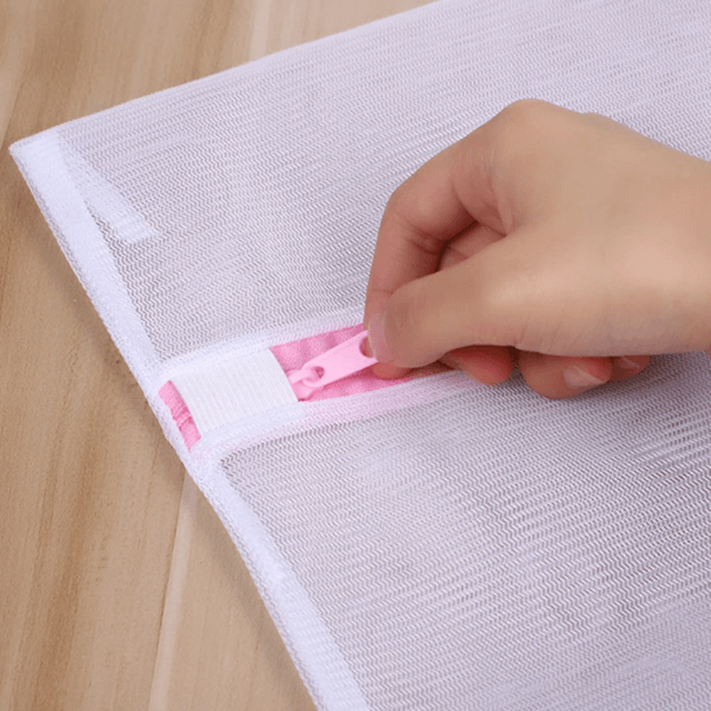 GentleGuard Mesh Laundry Bags For Delicates Lingerie And Underwear 4