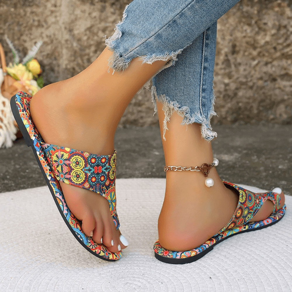 Womens Bohemian Flower Slippers Lightweight Casual Flip Flops For Summer And Home 2