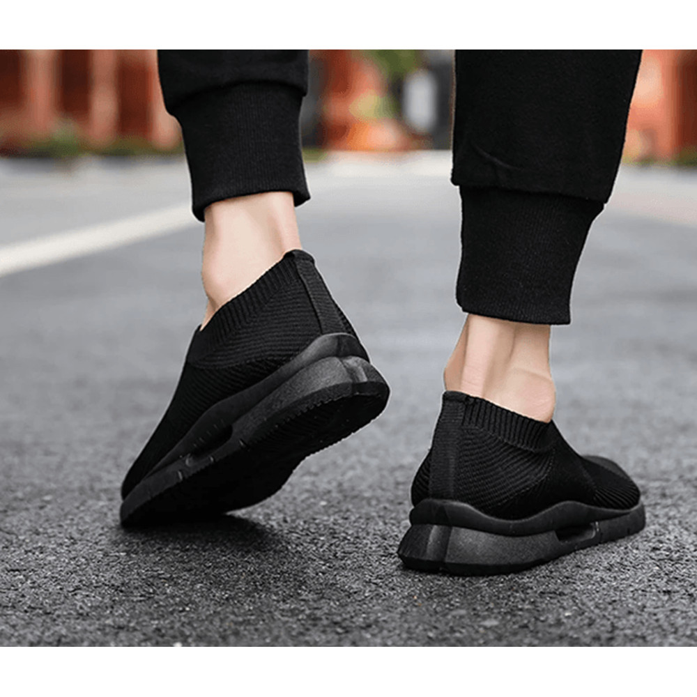 Mens Lightweight SlipOn Running Shoes Breathable Casual Sneakers For Everyday Comfort 1