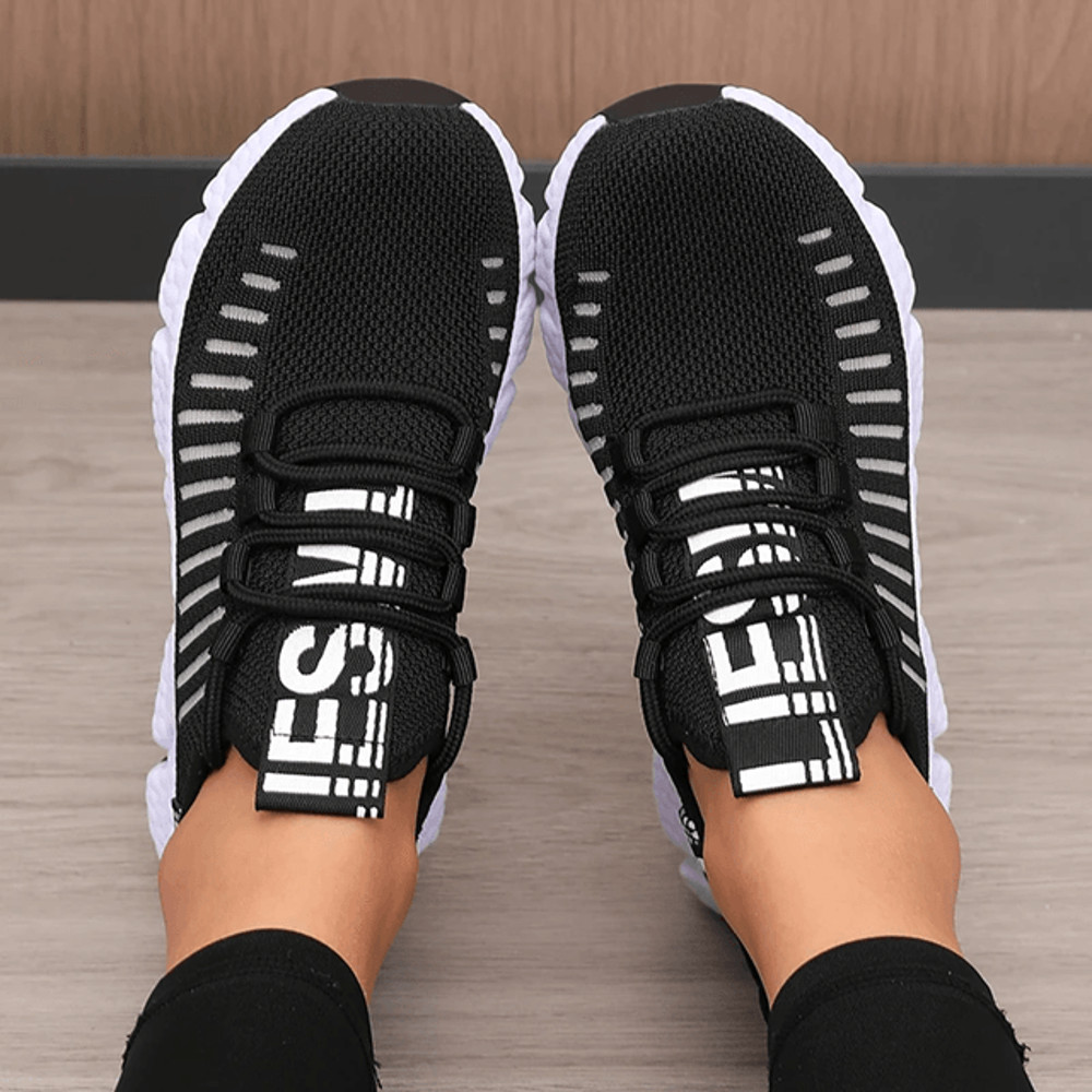 Ultra Light Breathable Mesh Casual Sneakers 1