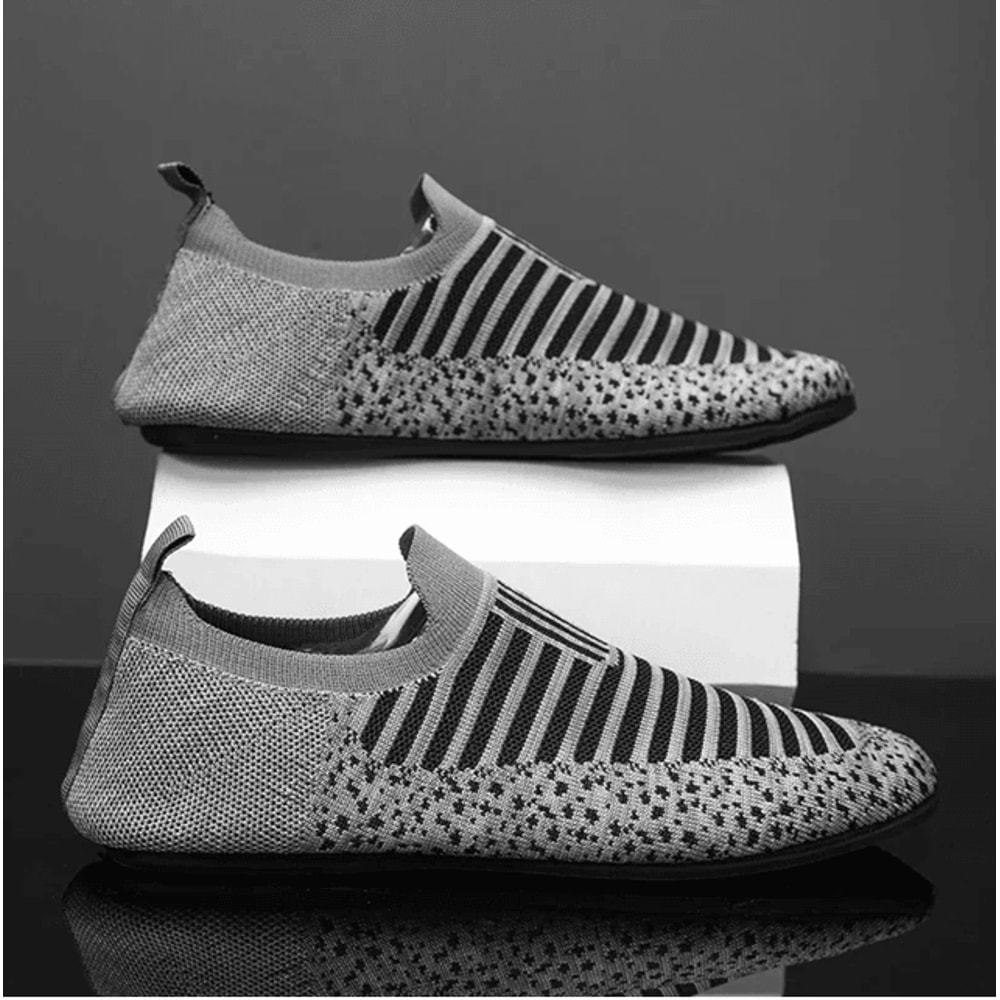 BreezeStep Mens Lightweight Breathable Moccasin Slippers 2