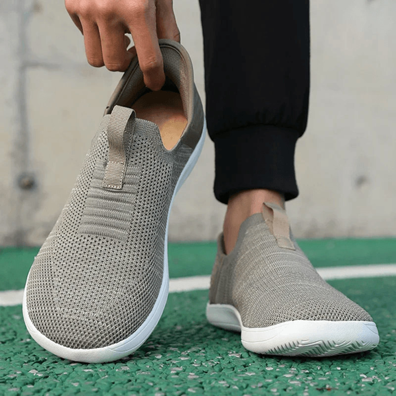 Mens Lightweight Wide Toe Running Shoes Comfortable Anti Slip Walking Sneakers 2