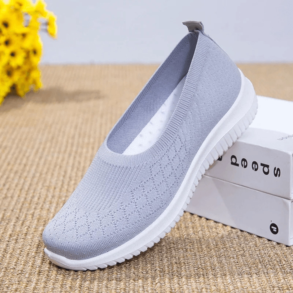Womens Flat Soled Cloth Shoes Breathable Slip On Comfort Loafers 6