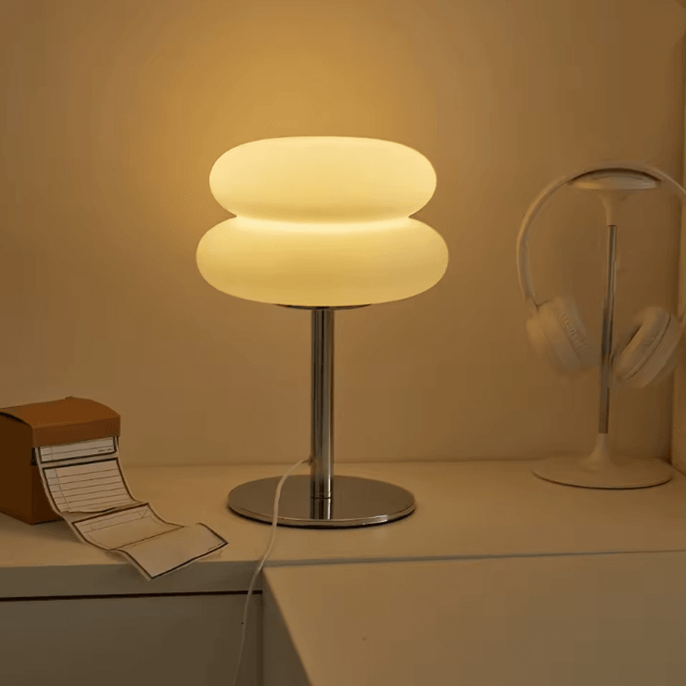 GlowEase Creamy Style Bedside Table Lamp With USB And Tri Color Dimming 1