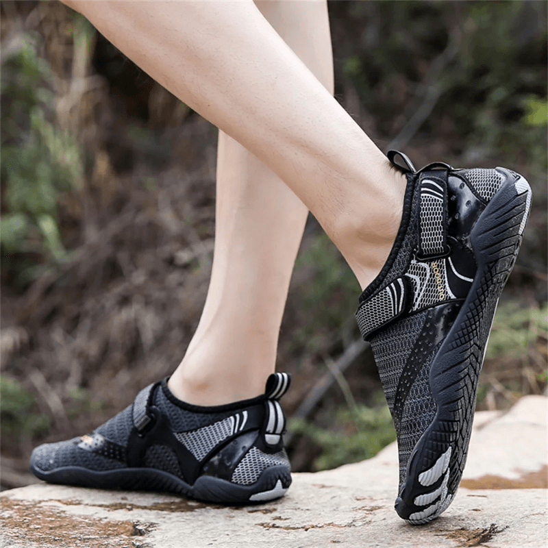 Lightweight Barefoot Water Shoes Quick Dry Non Slip Aqua Sneakers For Men And Women 1