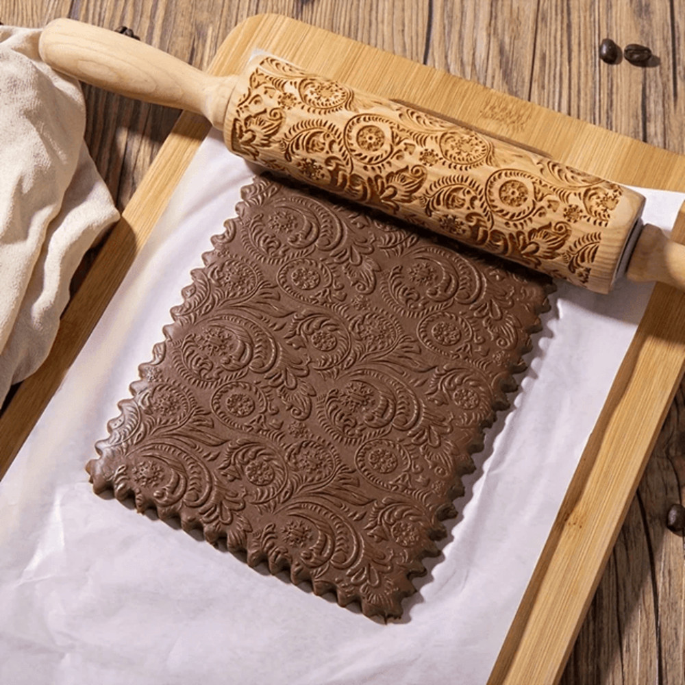Artisan Pattern Engraved Rolling Pin For Cookies And Fondant Designs 1