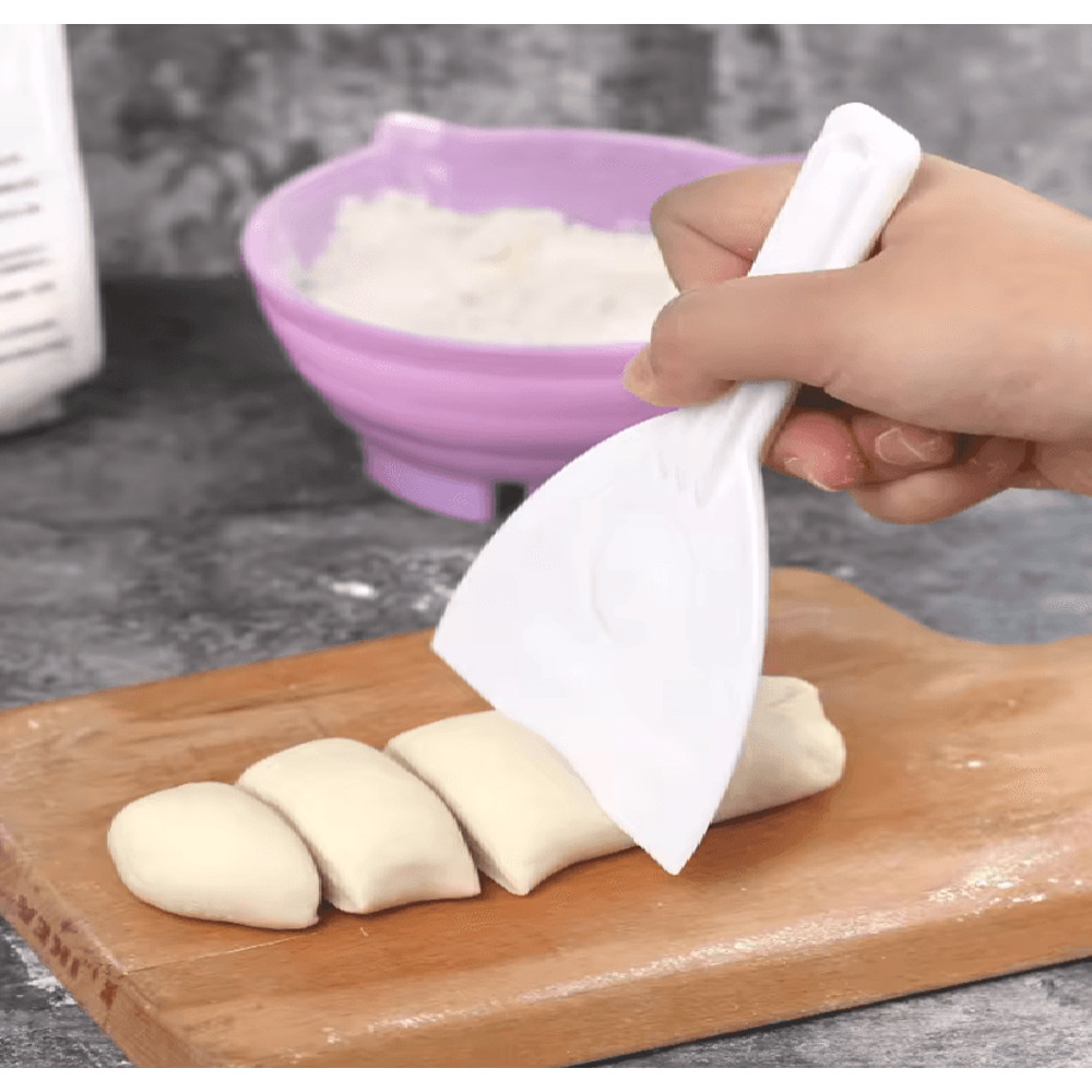 BakeEase Plastic Cake Scraper And Dough Cutter Set 1