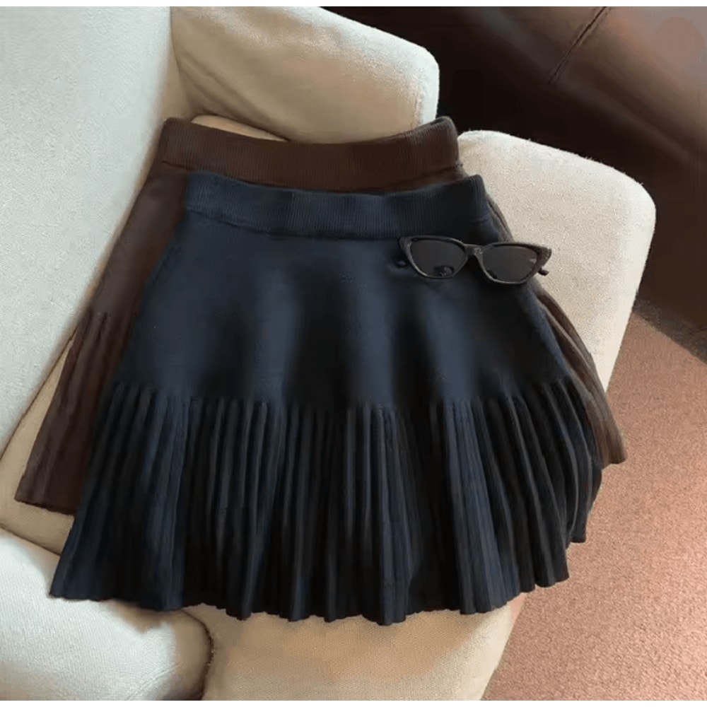 Sweet Knit Pleated Mini Skirt 1