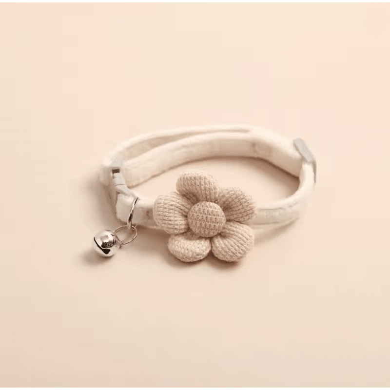 Cute Flower Cat Collar With Adjustable Buckle And Bell 5