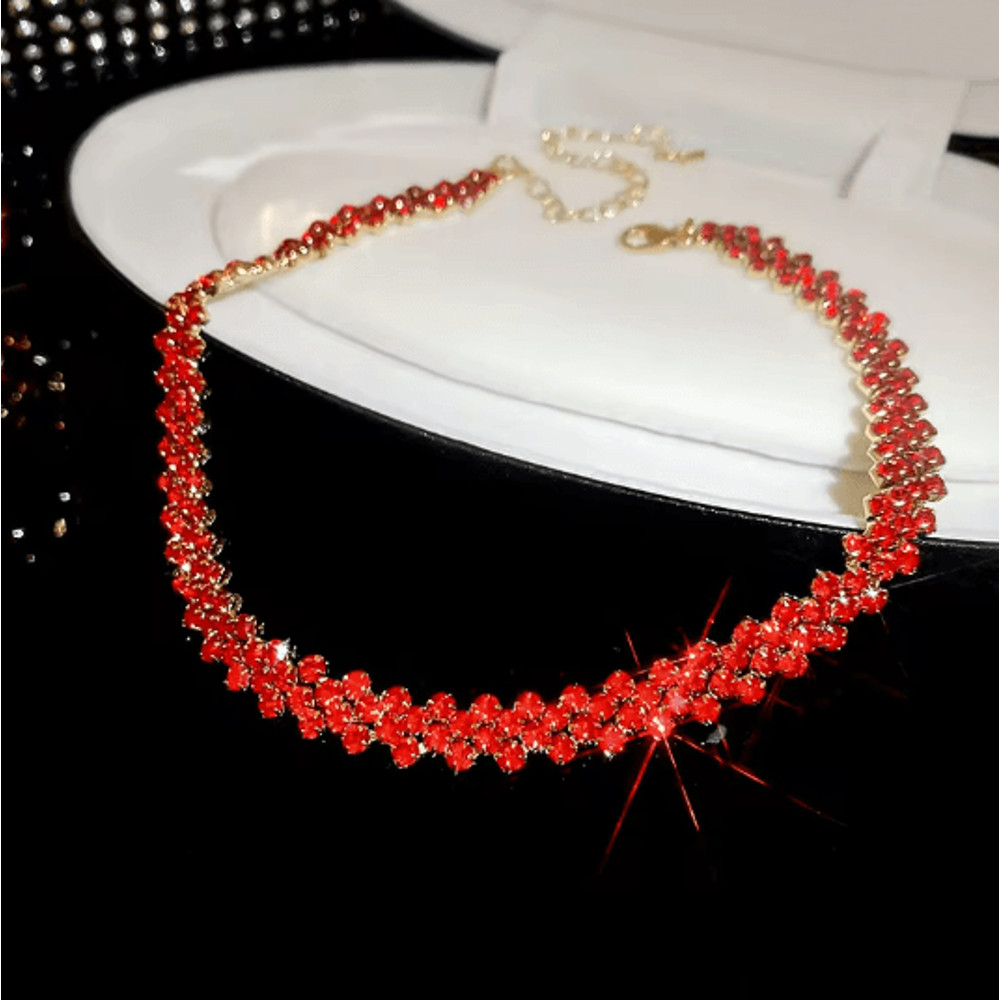 Luxury Crystal Shine Rhinestone Choker Necklace 3