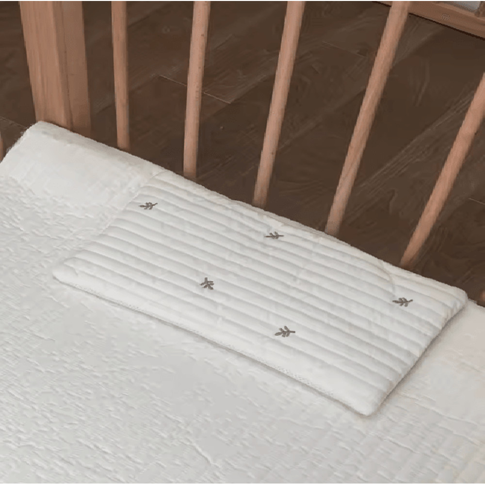 Breathable Cotton Baby Pillow For Newborns 3