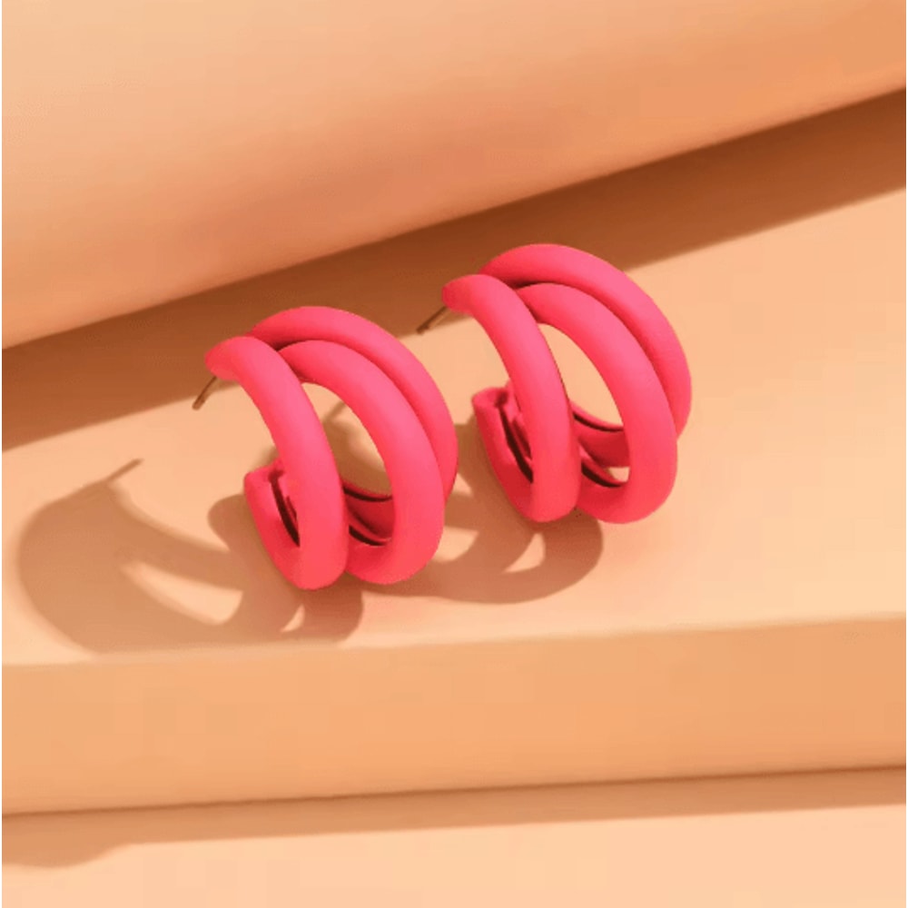 Golden Curve Vintage Hoop Earrings 1