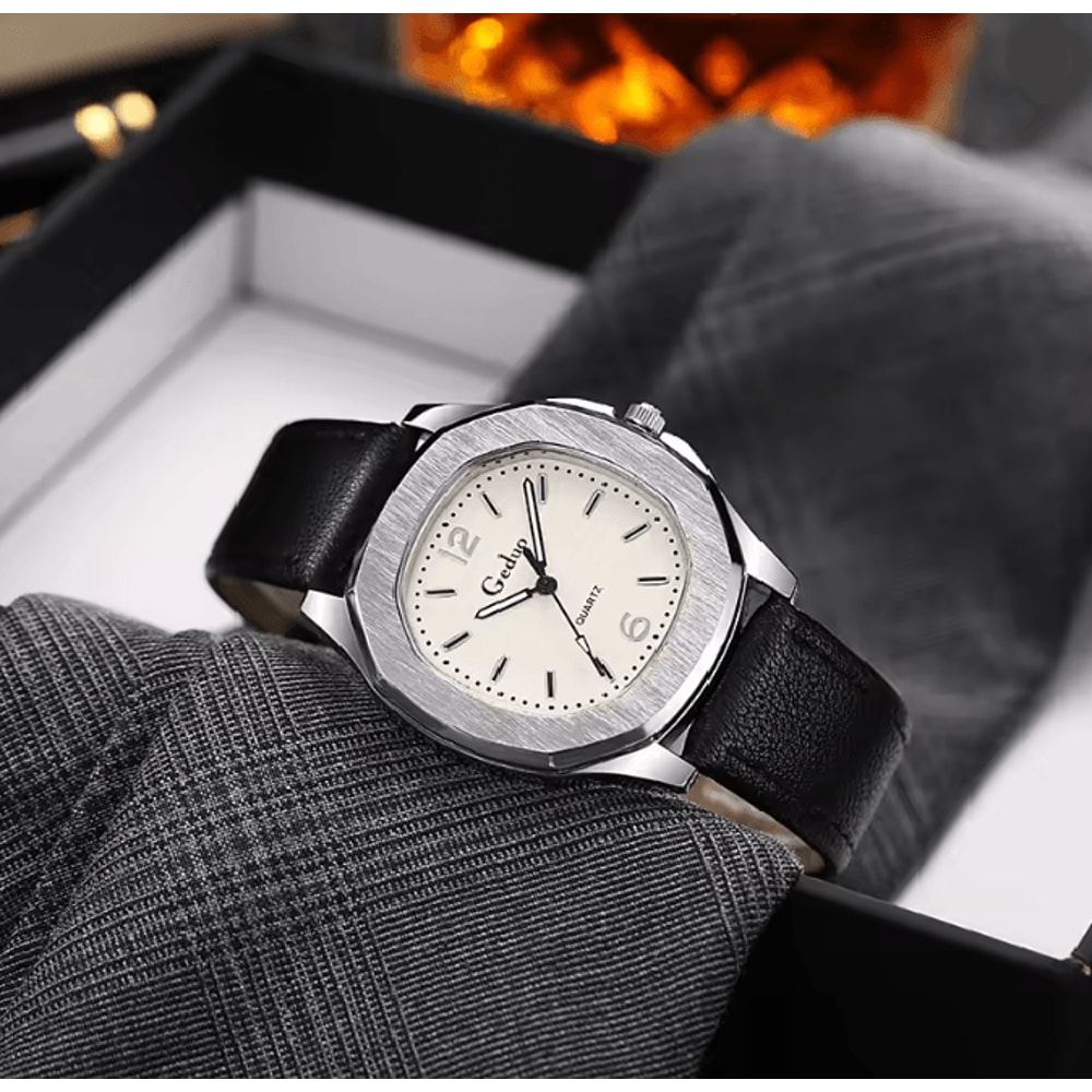Casual Leather Strap Quartz Watch For Men 1