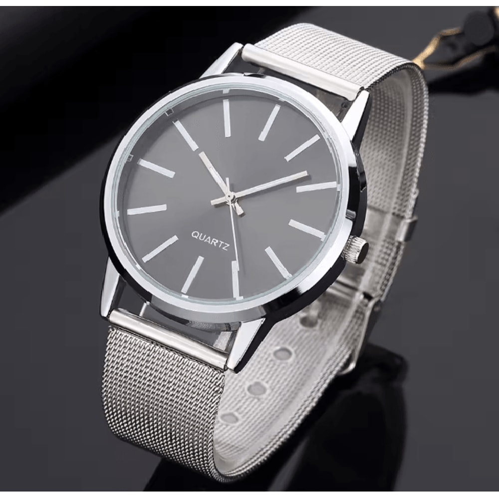 Casual Luxury Quartz Watch For Men 11