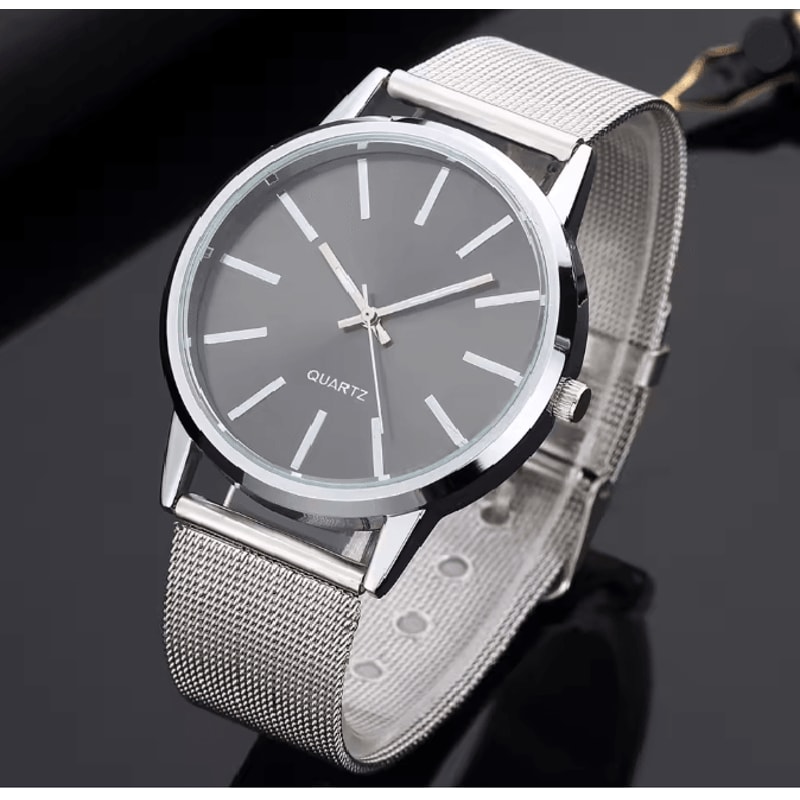 Casual Luxury Quartz Watch For Men 11