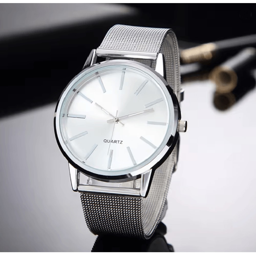 Casual Luxury Quartz Watch For Men 8