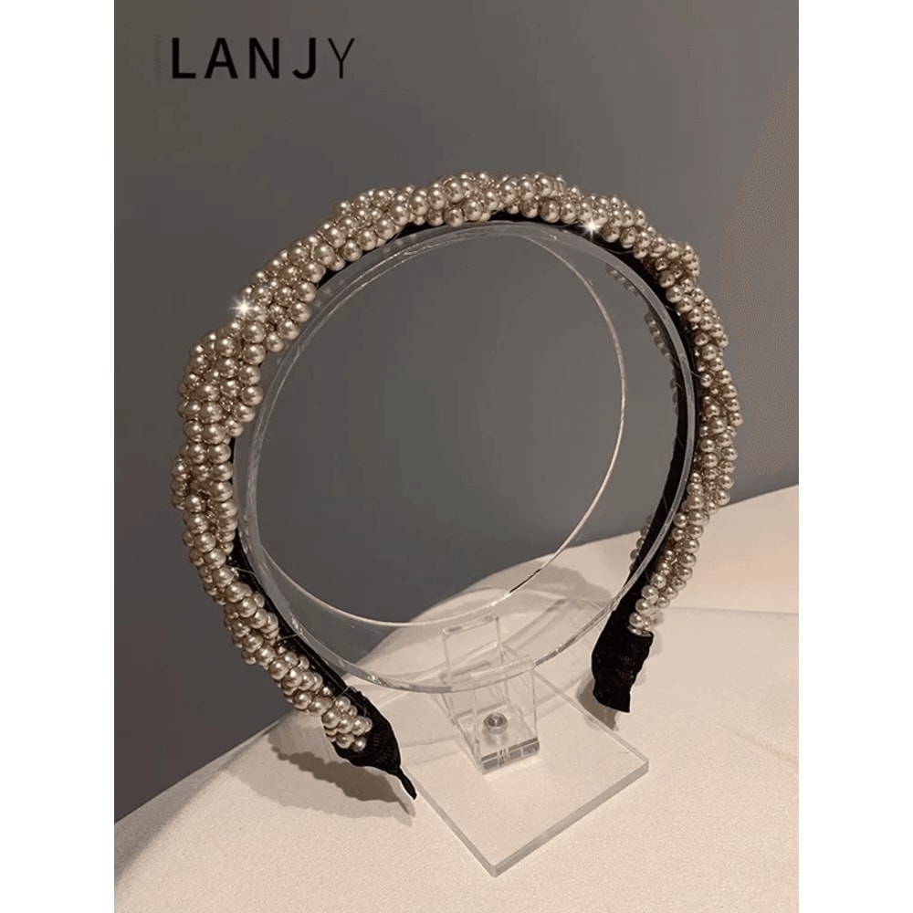 Elegant Pearl Hairband For Women 3