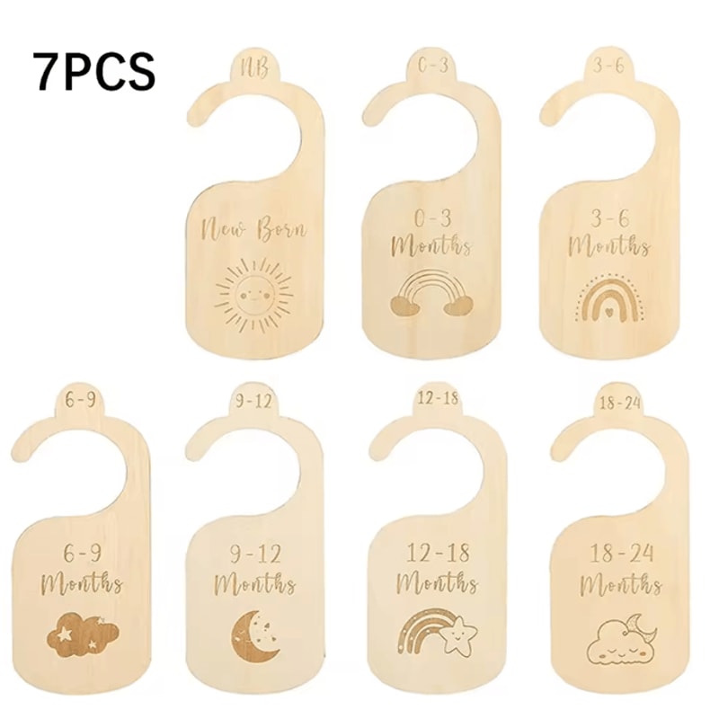 Wooden Baby Monthly Milestone Cards Newborn Photography Props Set 4