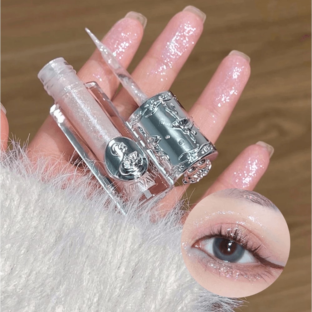 Balletism Liquid Shimmer Eyeshadow Soft Glow Finish 1