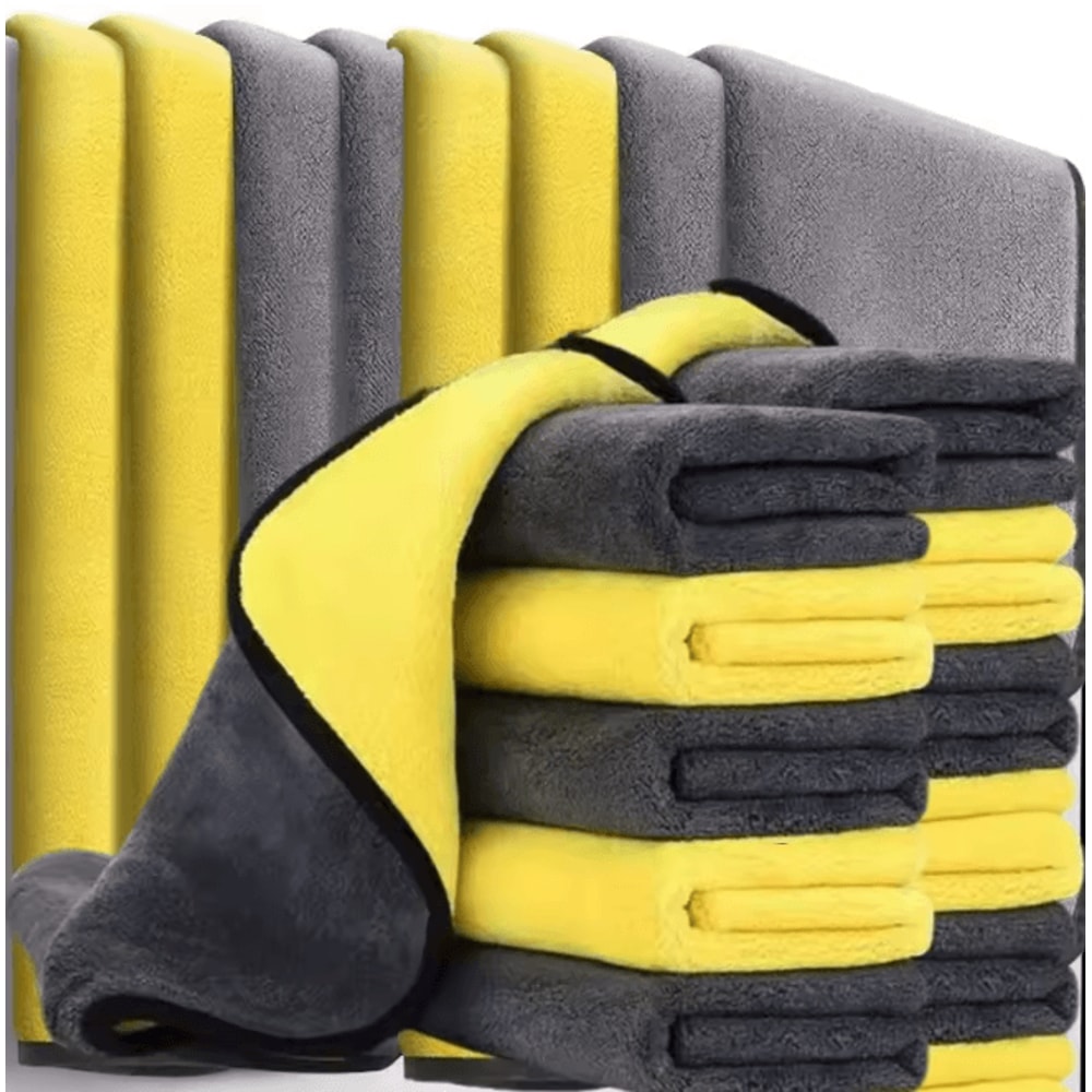 UltraClean Microfiber Car Wash And Drying Towels 0