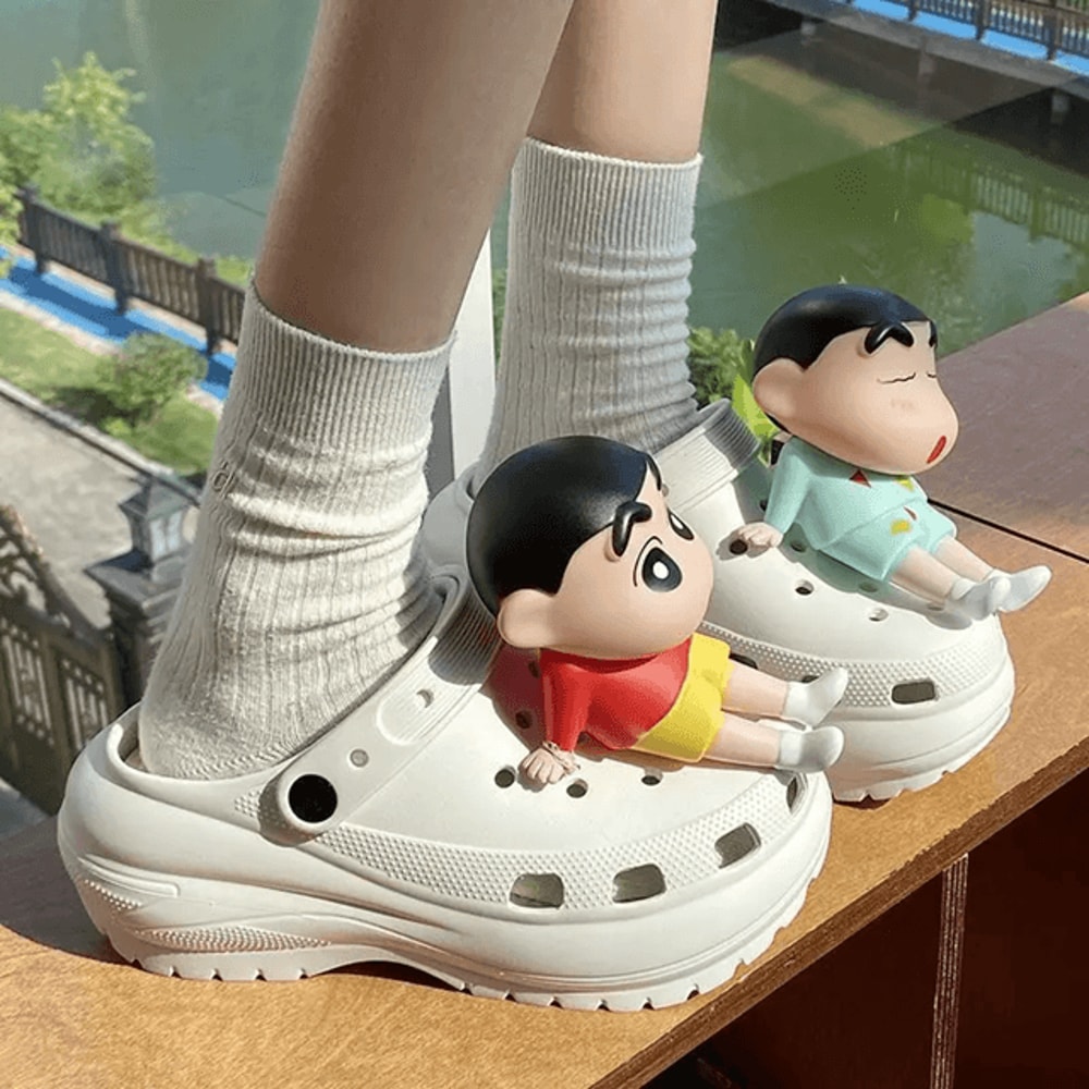 Crayon Shinchan Shoe Charms Anime Cartoon Buckle Decorations 1