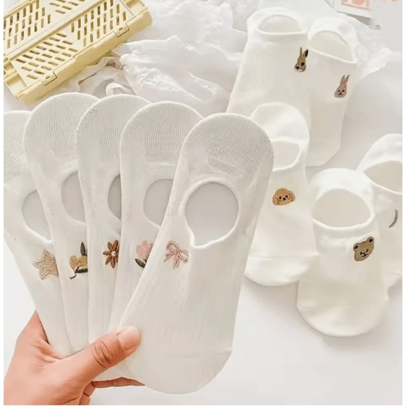 Cartoon Teddy Bear Ankle Socks For Women Soft Breathable Casual Wear 13