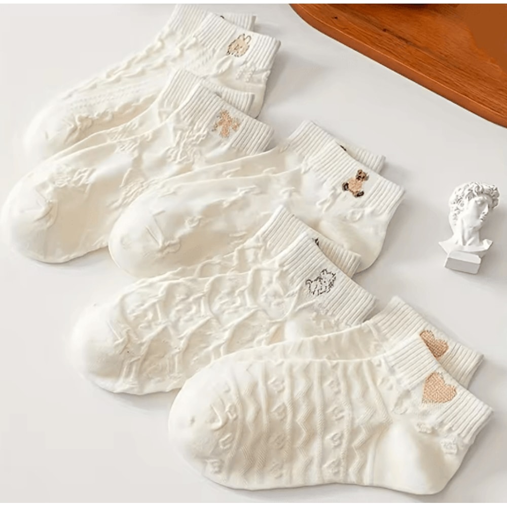 Cartoon Teddy Bear Ankle Socks For Women Soft Breathable Casual Wear 4