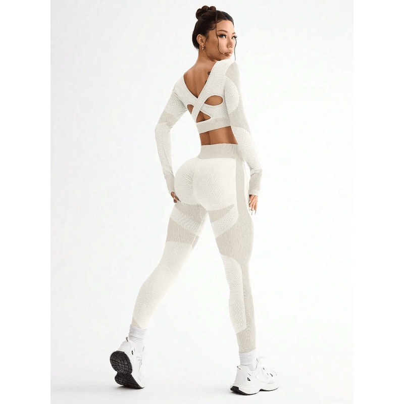 FlexMotion Seamless Yoga Set For Women Breathable Sports Suit 1