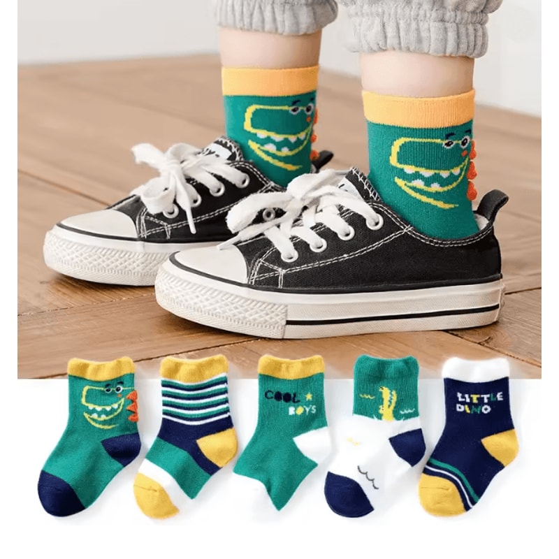 Kids Cotton Cartoon Socks 5 Pair Warm Winter Socks Set For Boys And Girls 4