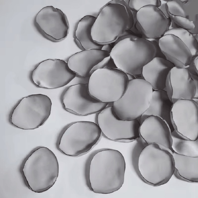 300 Piece Ivory Silk Rose Petals For Wedding Aisle And Romantic Decor 6