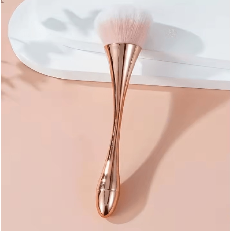 LuxeGlow Rose Gold Fan Makeup Brush For Highlight And Powder 4