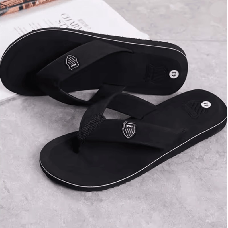 UrbanEase Mens Casual Flip Flops Non Slip Summer Beach Slides 4