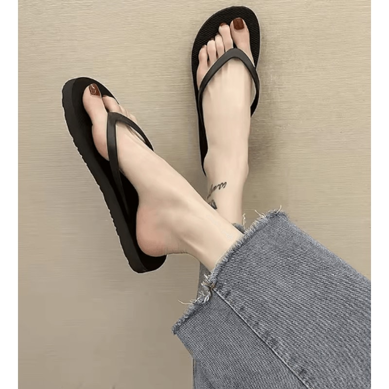 ComfyStep Women Flat Flip Flops Indoor Summer Slippers 3